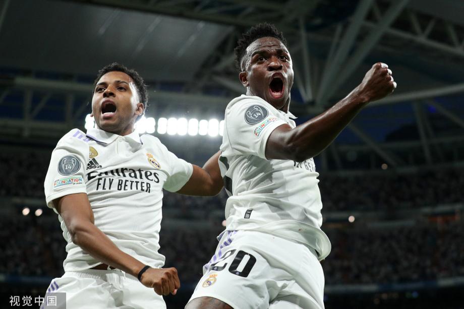 还是他们在 还是他们在