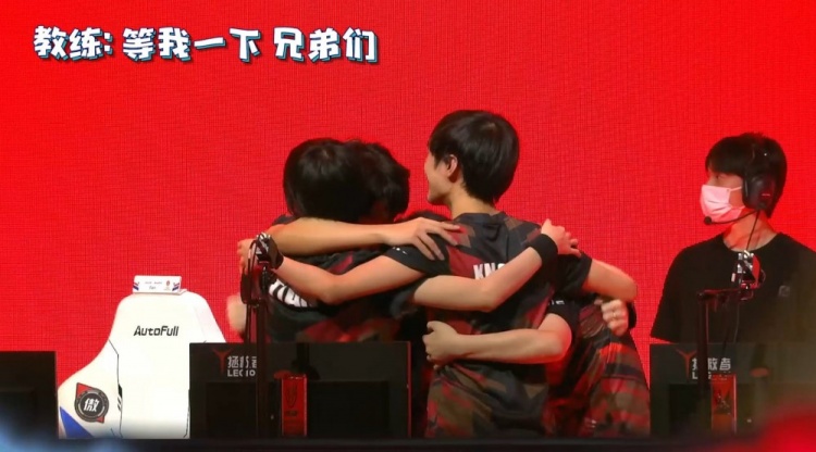 过爆发表现 过爆发表现