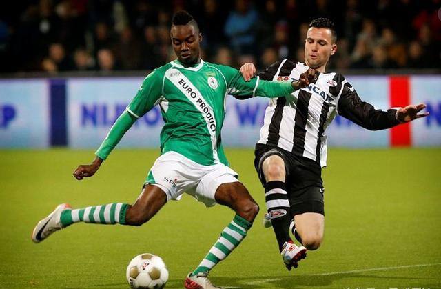 水平阵容意 水平阵容意