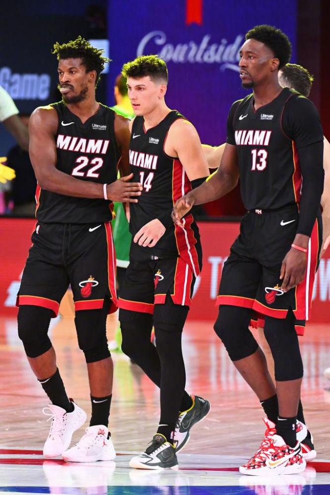 与生涯峰值 与生涯峰值